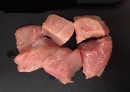 TURKEY CHUNKS BONELESS 2KG